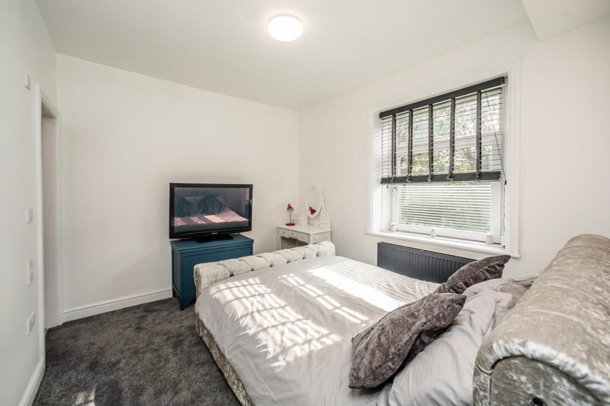 The Cosey Tucked-Away Cottage 2 Or 3 Bedroom Options Huddersfield Habitación foto